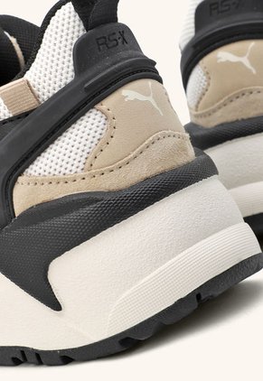 Tenis Lifestyle Negro-Marfil-Beige PUMA RS-X Efekt Premium
