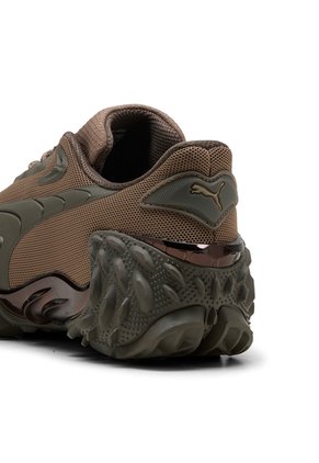 Tenis Deportivo Puma Original Mostro X Dots Café Para Hombre