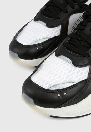 Tenis Lifestyle Blanco-Negro Puma RS-X Tech