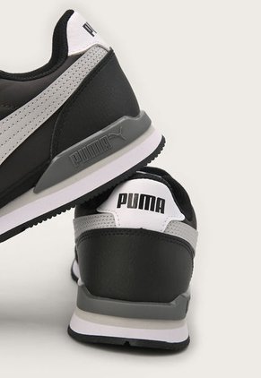 Tenis Lifestyle Negro-Blanco-Gris Puma ST Runner v3