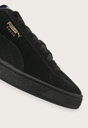 Tenis Lifestyle Negro-Dorado Puma Suede Classic XXI