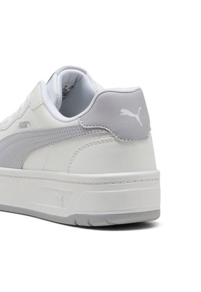 TENIS PUMA HOMBRE 400368 13 COURT LALL Talla 5.5