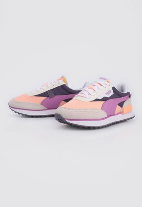 Tenis Lifestyle Beige-Salmón-Violeta Puma Puma Future Rider Play On