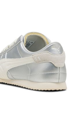 TENIS PUMA MUJER 405256 08 BELLA UT L Talla 5.5