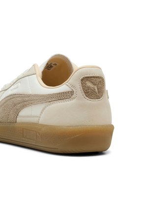 TENIS PUMA MUJER 403754 01 PALERMO Talla 6.5