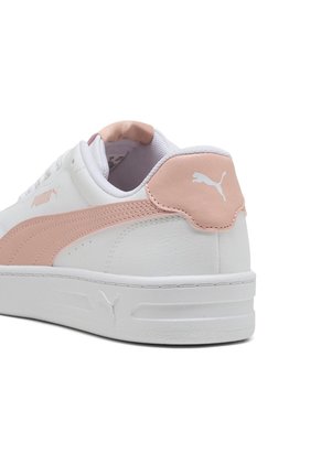 TENIS PUMA MUJER 400367 04 COURT LALL Talla 5.5