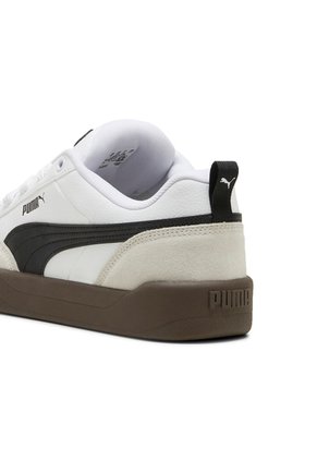 TENIS PUMA HOMBRE 397262 01 PARK LIFES Talla 7