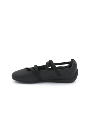 VALETA SPEEDCAT BALLET LTHR PUMA