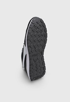 Tenis Lifestyle Negro-Blanco Puma Runtamed