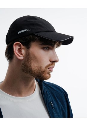Gorra Deportiva Ajustable Negra