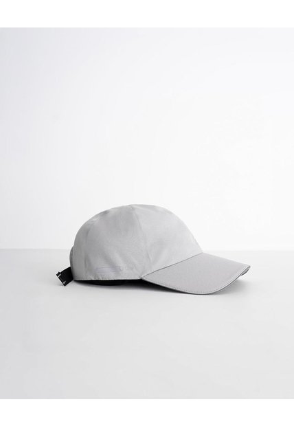 Gorra Deportiva Ajustable Gris