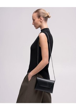 Bolso Tipo Sobre Negro
