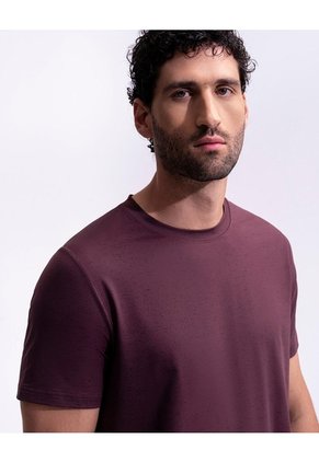 Camiseta Deportiva Control Humedad Vino Tinto Hombre Rojo