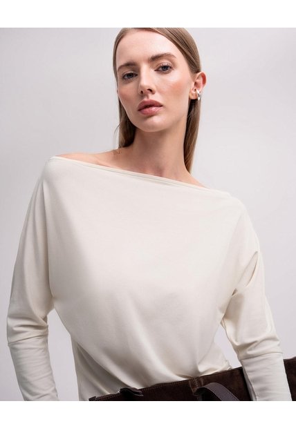 Camiseta Cuello Bandeja Avena Mujer Beige