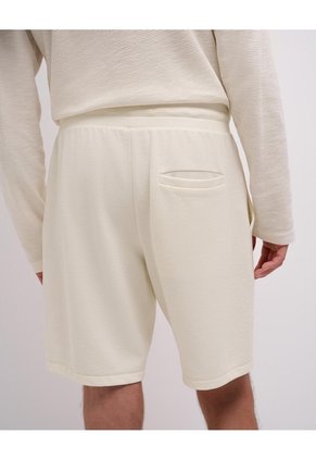 Bermuda Confort Regular Blanca Hombre Beige