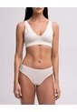 Panty Brasilero En Seamless Tiro Medio Vainilla Beige de PUNTO BLANCO