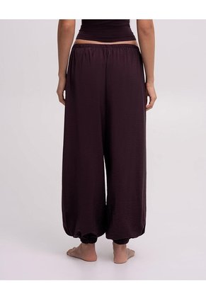Pantalón Balloon Bota Resortada Tiro Alto Vinotinto Mujer Rojo