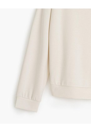Buzo Confort Cuello Alto Tacto Suave Habano Mujer Beige