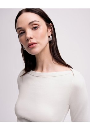 Camiseta Cuello Bandeja Manga Larga Habana Mujer Beige