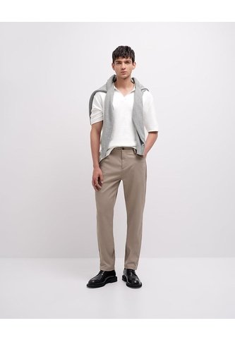 Pantalón Chino Regular Café Hombre Cafe PUNTO BLANCO