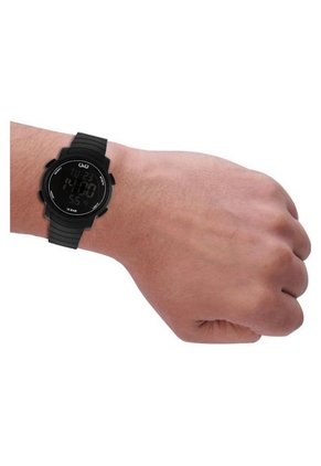 Reloj Para Unisex Q&Q M122J001Y Negro