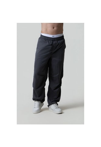PANTALON QST HOMBRE QZT109250031 GRIS OSCURO Talla 32 QST