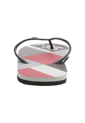 Playera Quest Negro-Gris-Rojo