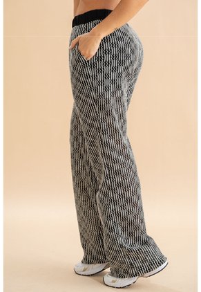 Pantalon Capurgana Negro Ragged Pf31310774