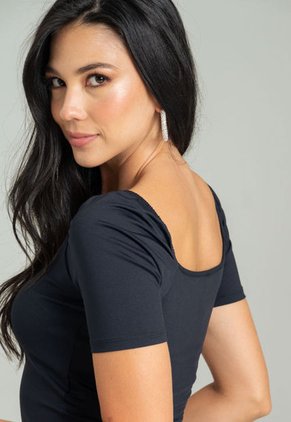 Blusa Ganni Negro Ragged Pf13120721