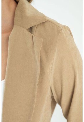 Chaqueta Pragat Beige Ragged Pf11130268