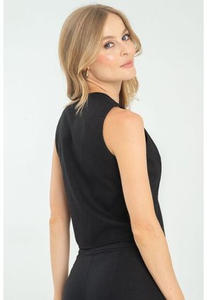 Chaleco Harper Negro Ragged Pf11150038