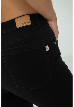Jeans Oreo Negro Ragged Pf21350058