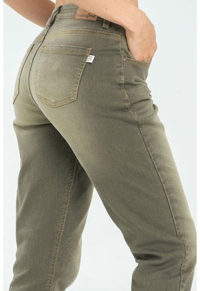 Jeans Mom Militar Verde Ragged Pf21350049