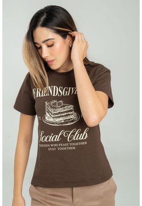 Camiseta Friends Café Ragged Pf21120110