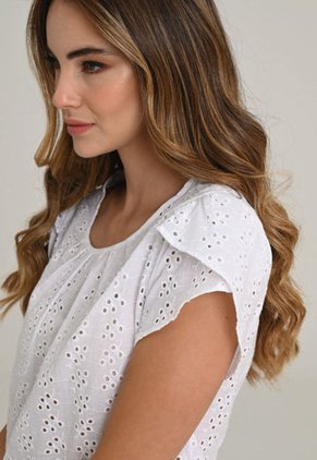 Blusa Ojalillo Agarden Blanco Ragged Pf11112551