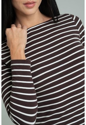 Top Rayas Malva Café Ragged Pf21120140
