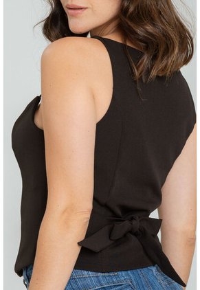 Blusa Tipo Chaleco Negro Ragged Pf11113033