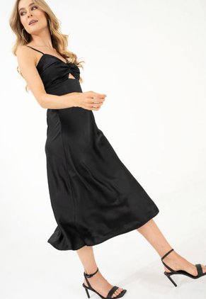 Falda Midi Satin Negro Ragged Pf12320183