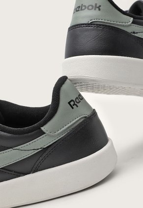 Tenis Lifestyle Negro-Gris-Blanco Reebok Smash Edge S
