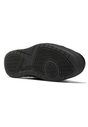 Tenis Negro Reebok Royal BB4500 HI2