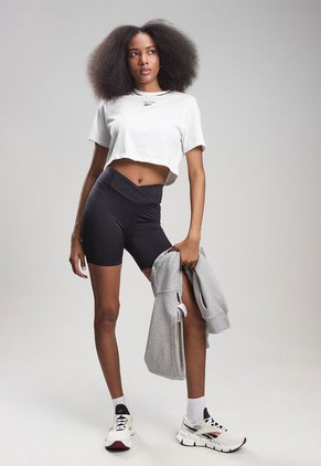 Short Reebok Core Negro