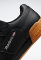 Tenis Lifestyle Negro Reebok Classics Workout Plus de Reebok