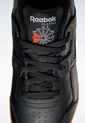 Tenis Lifestyle Negro Reebok Classics Workout Plus de Reebok