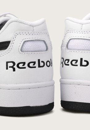 Tenis Lifestyle Blanco-Negro Reebok Classics BB 4000 II