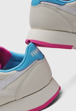 Tenis Reebok Classic Leather Marfil