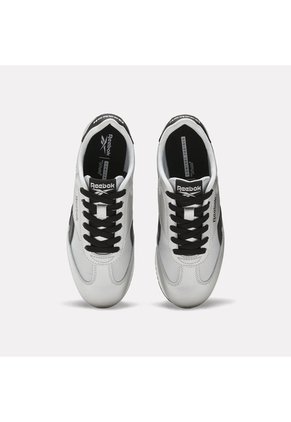 TENIS REEBOK MUJER 100251853 WORLD 70 Talla 7.5