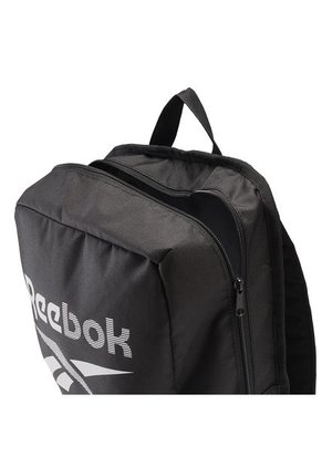 Maleta Training Reebok Essentials Mediana - Negro