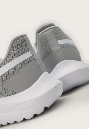 Tenis Running Gris-Blanco Reebok Energen Lux