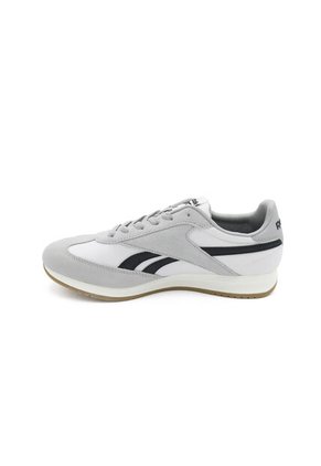 TENIS WORLD 70 REEBOK