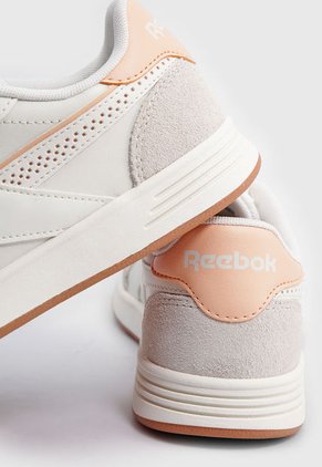 Tenis Lifestyle Marfil-Gris Claro-Salmón Reebok Classics Court Advance